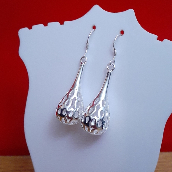 🆕 Sterling silver open work earrings 🌹 - Picture 5 of 16